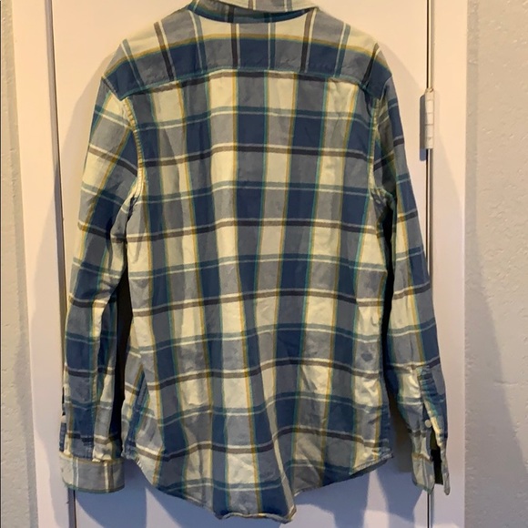 Men’s Eddie Bauer Heavyweight Plaid Shirt - Picture 2 of 3
